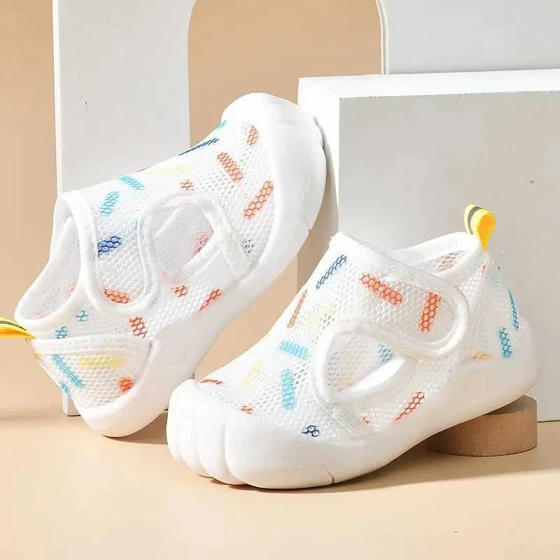 First Walkers Summer Breathable Air Mesh Kids Sandals 1-4T Baby Unisex Casual Shoes Anti-slip Soft Sole First Walkers Infant Lightweight Shoes Y240423