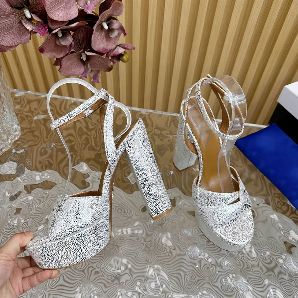 Brand High Heel Luxury Women Platform Dress Summer Sandal Fashion Feminino Diamond Bling Silver Bombas Charming Sapatos