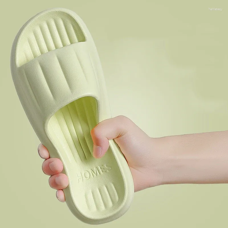 Pantoufles EVA Summer Salle de bain douche légère massage de sandale