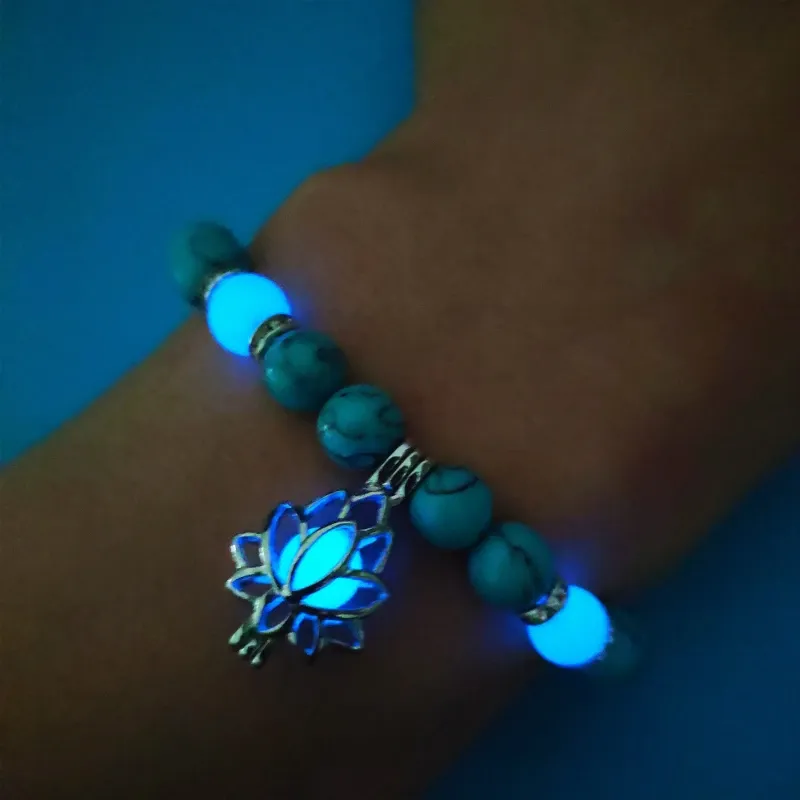 Strands 2022 Black Lava Bracelet Glow in the Dark Flower Bracelet Fashion Red Rose Bangle White Turquoise Women Bracelet Jewelry Gift