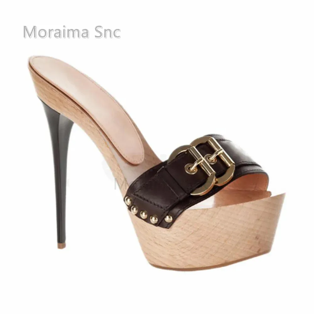 Platforma platforma paska stiletto na wysokim pięcie kapcie dla kobiet metalowe sandały dekoracyjne seksowne dojrzałe letnie buty wielokolorowe obcasy 240417