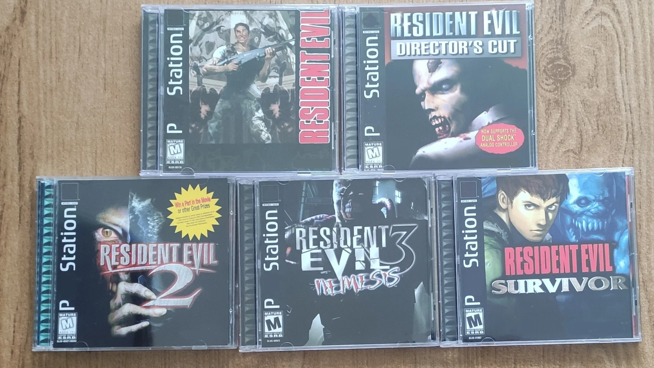 صفقات سلسلة PS1 Resident Evil مع COMPLE DISC COPY COPY GAME UNLOCK CONSOLE Station1 Retro Optical Driver VIDE