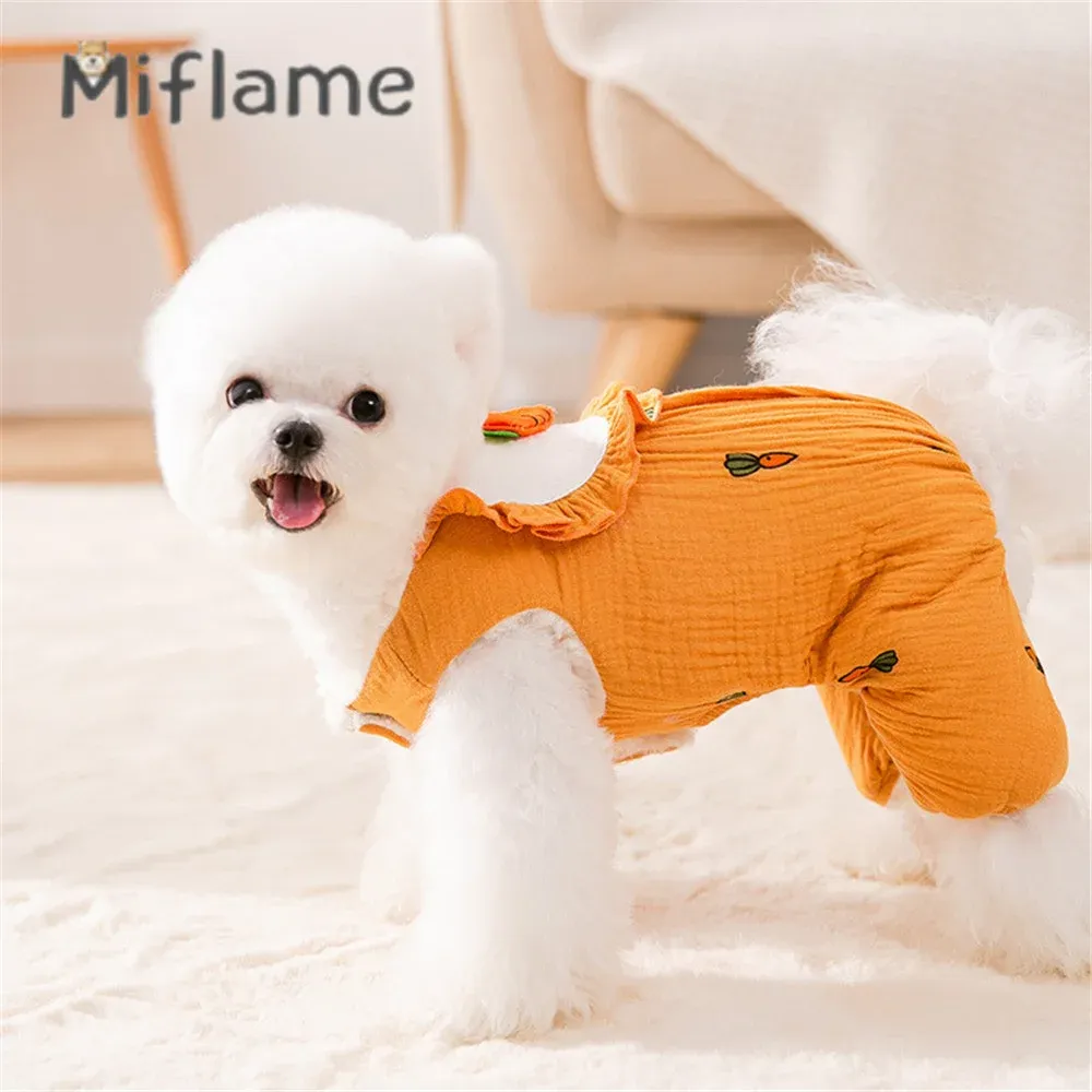 Bluzy miflame słodkie stroje szczeniaka ciepłe ubrania dla psów bluza czterokierunged małych psów bluzy bichon spitz patchwork Pet Clothing