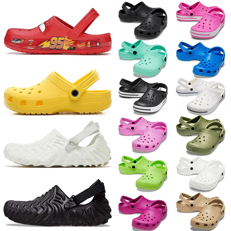 Barnlogar tofflor Designer Sandaler Herrkvinnor Plattform Sliders Big Kid Shoes Flat Slides Platform Sandale gratis fraktartiklar strand toffel casual skor dhgate