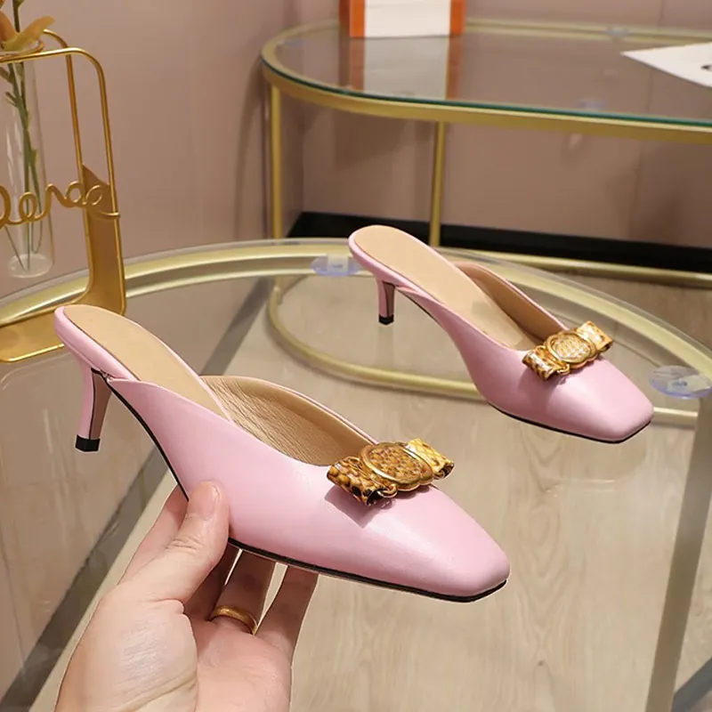 Women s Leather Designer Slippers 2024 Luxury Sliders High Heel Sandals Mule Slides Open Toe Half Slippers Slingback Sandals