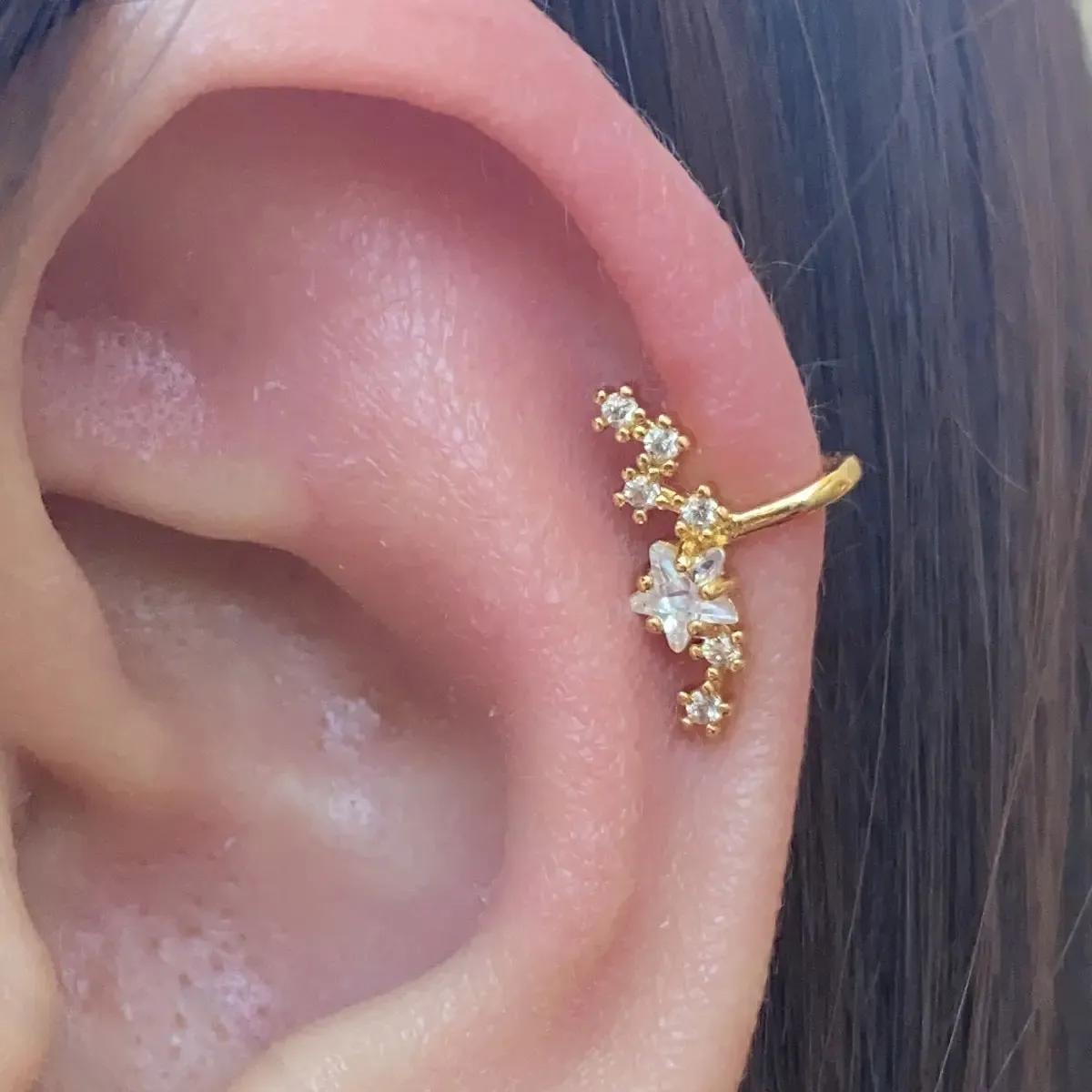 Ohrringe silberne Farbe Einfacher Punk Metall Zirkon Ohr -Ohrmanschette an Ohrringen für Frauen kein durchbohrtes Kristallstern Ohrhörer Ohrpackungs Clips Schmuck Clips