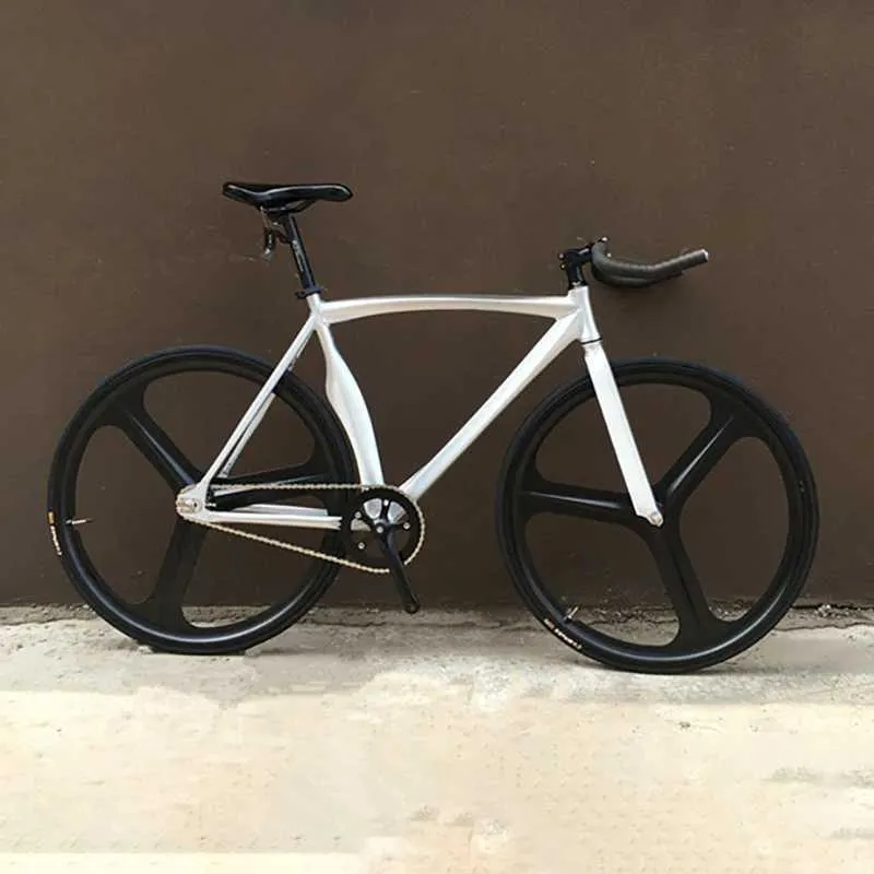 DHgate.com:700C Track Bike with 3-Spoke Magnesium Alloy Rim