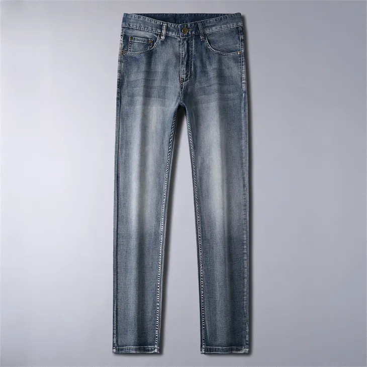 Фиолетовые джинсы Джинсовые брюки Мужские джинсы Дизайнер джинсов Жан мужчина черные брюки Высококачественное качество прямой дизайн ретро-уличная одежда. Повседневная спортивные штаны Дизайнеры бегут S-3XL #580