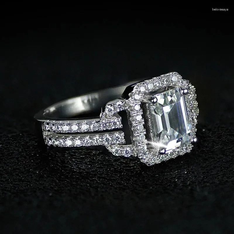 Cluster ringen Europese en Amerikaanse grensoverschrijdende micro-ingelegde briljante zirkoonprinses Diamond verlovingsring vrouw