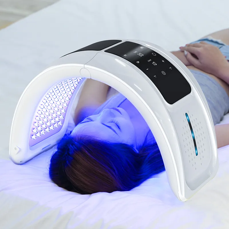 Utilisation à domicile Portable Masque à un masque facial LED à 7 couleurs Retournation PDT LED Photon Light Therapy Machine avec nano spray