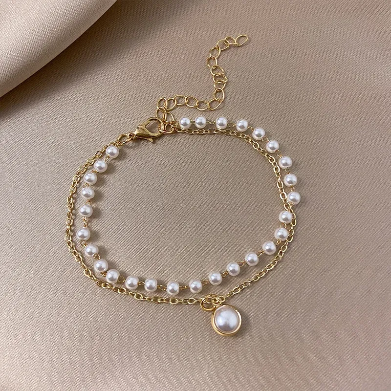 Brins Bracelet en alliage de mode européen et américain Bracelet empilé rétro double couche Love Love Pearl Moon Kitten Girls Bracelet