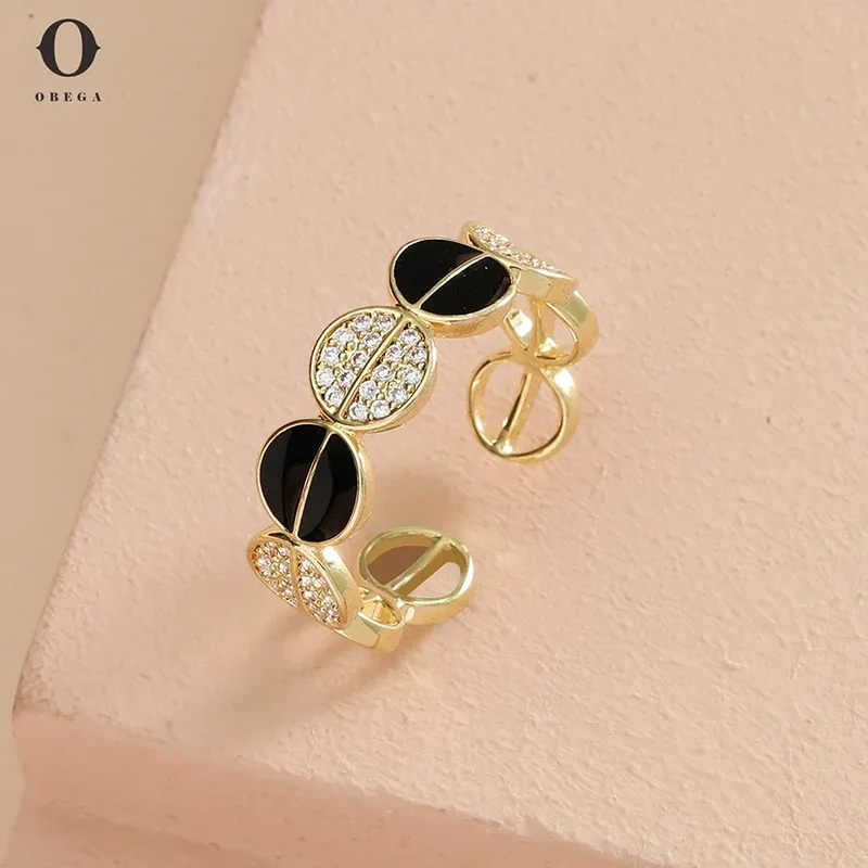 Groupes Obega Gold Color Zircon Ring Fashion Trendy ol Style Anniversary Black Round Stone Rings For Women Jewelry Party Mariage Cadeaux