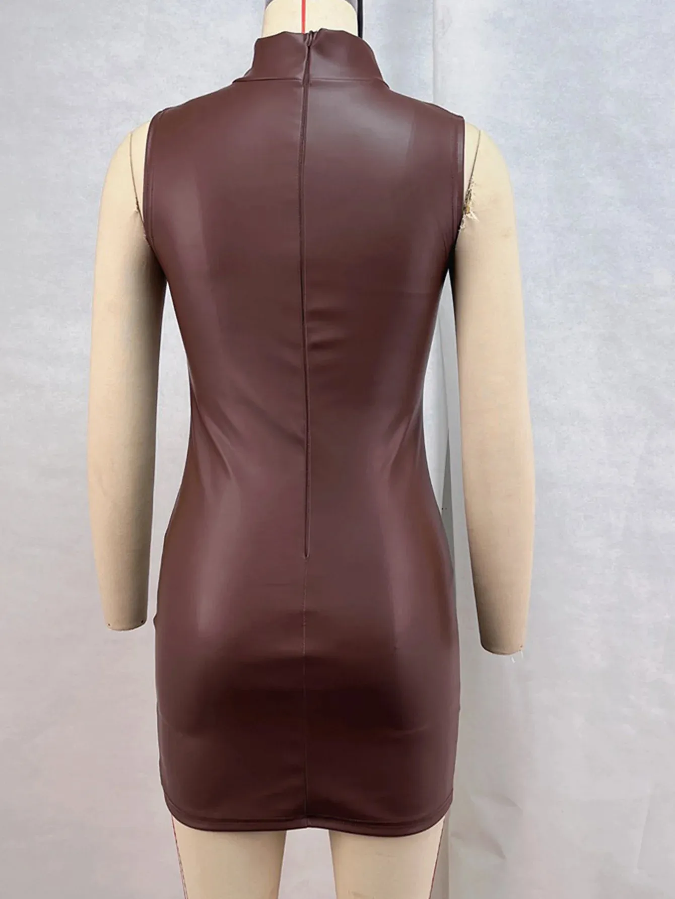 sims 4 male sexy clothes Sexy woman in leather clothes with hands on waist — Stock Photo © feedough  #152520620