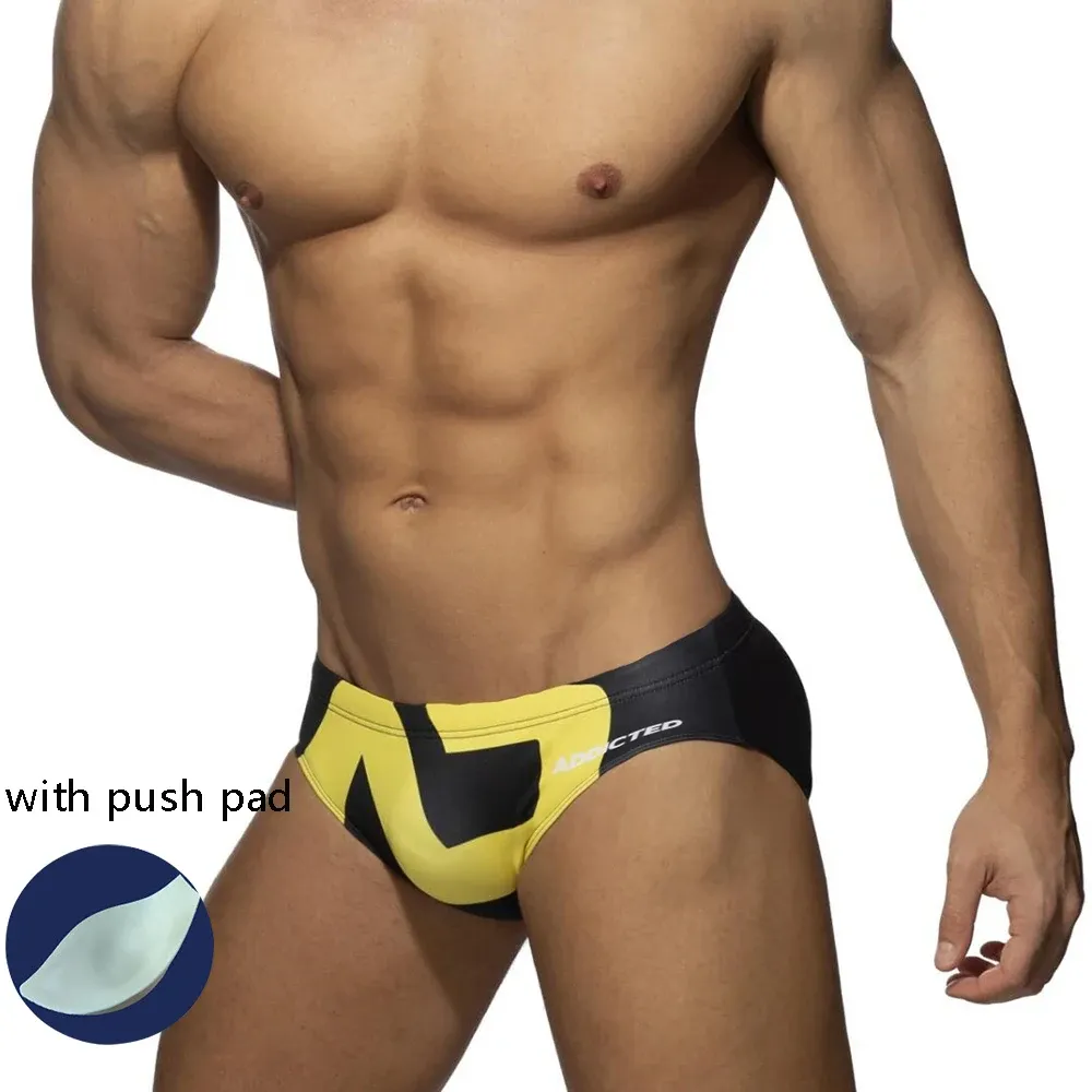 Immergioni da bagno da uomo 2020 brief sexy costume da bagno estivo a bassa bassa costume da bagno bulge indossare la moda corta sport homme nuoto