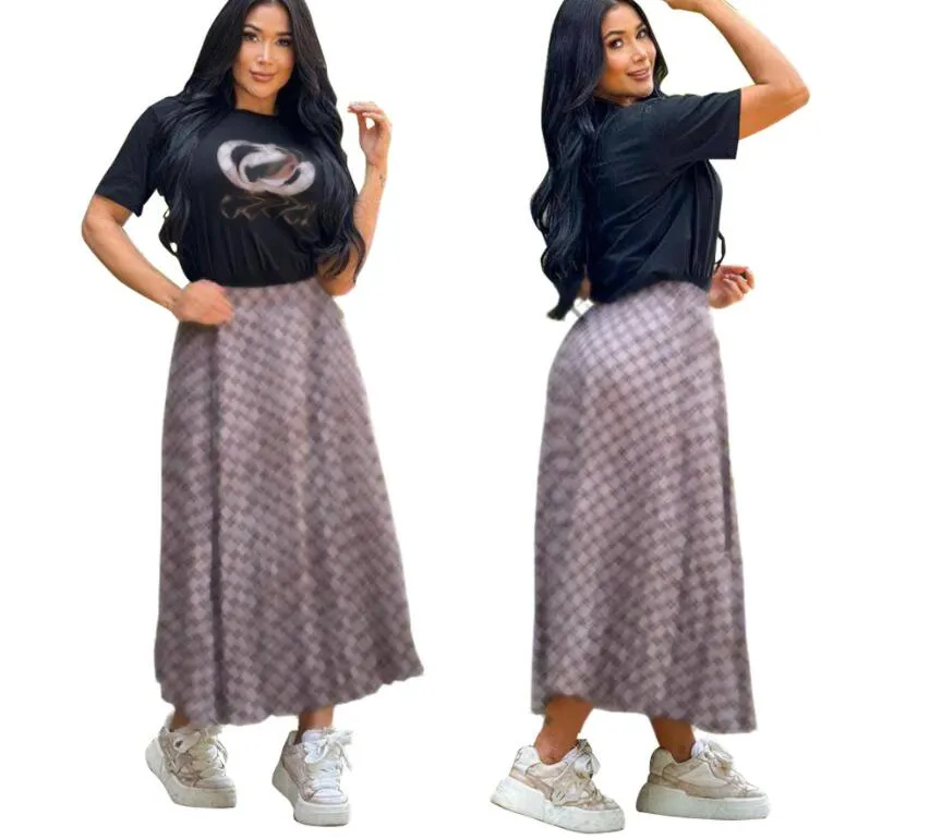 luxurious Women Tracksuits Fashion casual short sleeved sets brand Designer letter print girls t-shirt and loose pleated skirt 2 Piece Dress