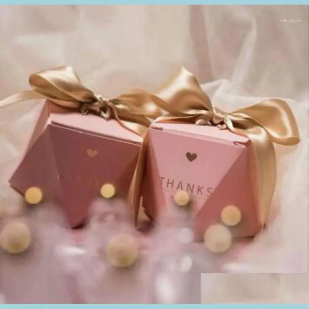 Creative Gift X Wrap 50 Pink Diamond Style Wedding Favors Candy Boxes Bomboniera Sachet Sugar Chocolate Box Party Supplies Thank Gi Dhoty
