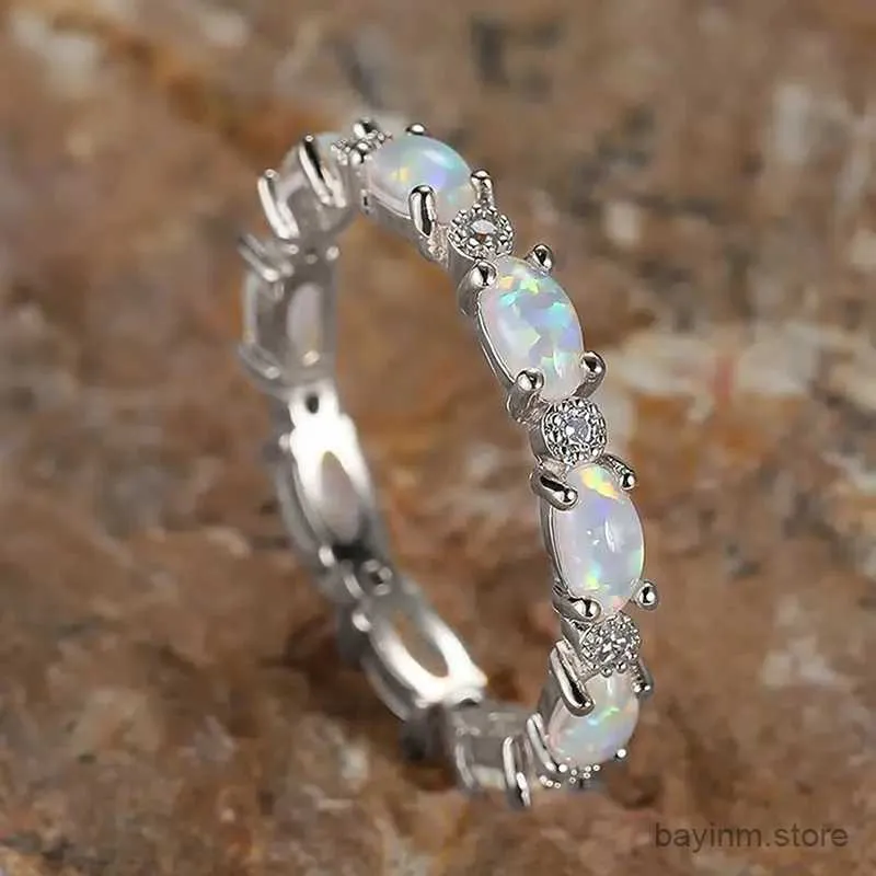 Anelli di nozze imitazione opal Promise Rings for Women Dichiarazione Accessori per le dita Daily Wear Girl Rings Girl Gioielli