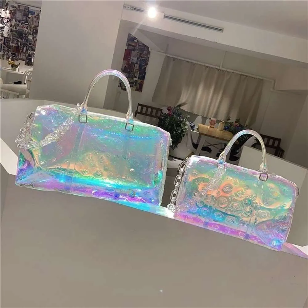 Kvinnors lyxiga strandväska designer handväska duffel väska ny färgglad kvinnors väska transparent rese fritid fitness bagage trendig cool handhållen laser axelväska