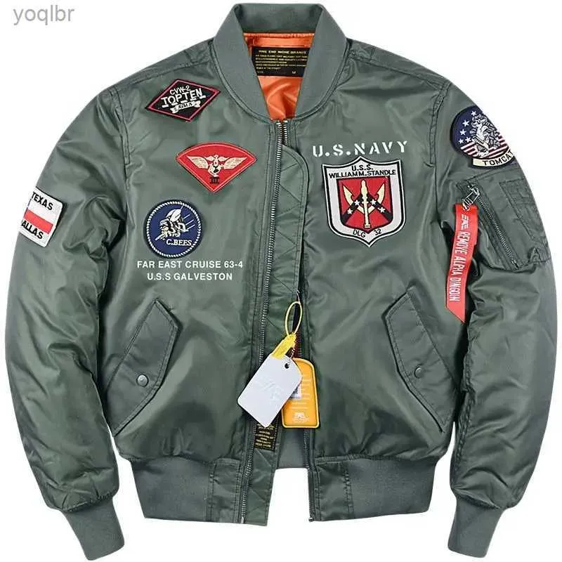 メンズジャケット新しいアルマーティン冬の太い飛ぶパイロットジャケットマンズ戦術ジャケットミリタリーウィンドプルーフ野球ジャケット2404