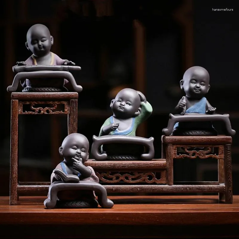 ティーペットのlyryplayingチェスの書道と絵画の装飾テーブルのyixing zisha pet little monk house暖かい贈り物中国