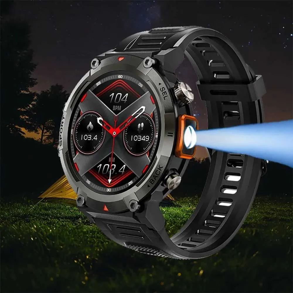 Orologi da polso uomini smart orologi con torcia bluetooth call sport tracker pressione sanguigna ip67 impermeabile per uomini xiaomi Android iOS Outdoor 240423