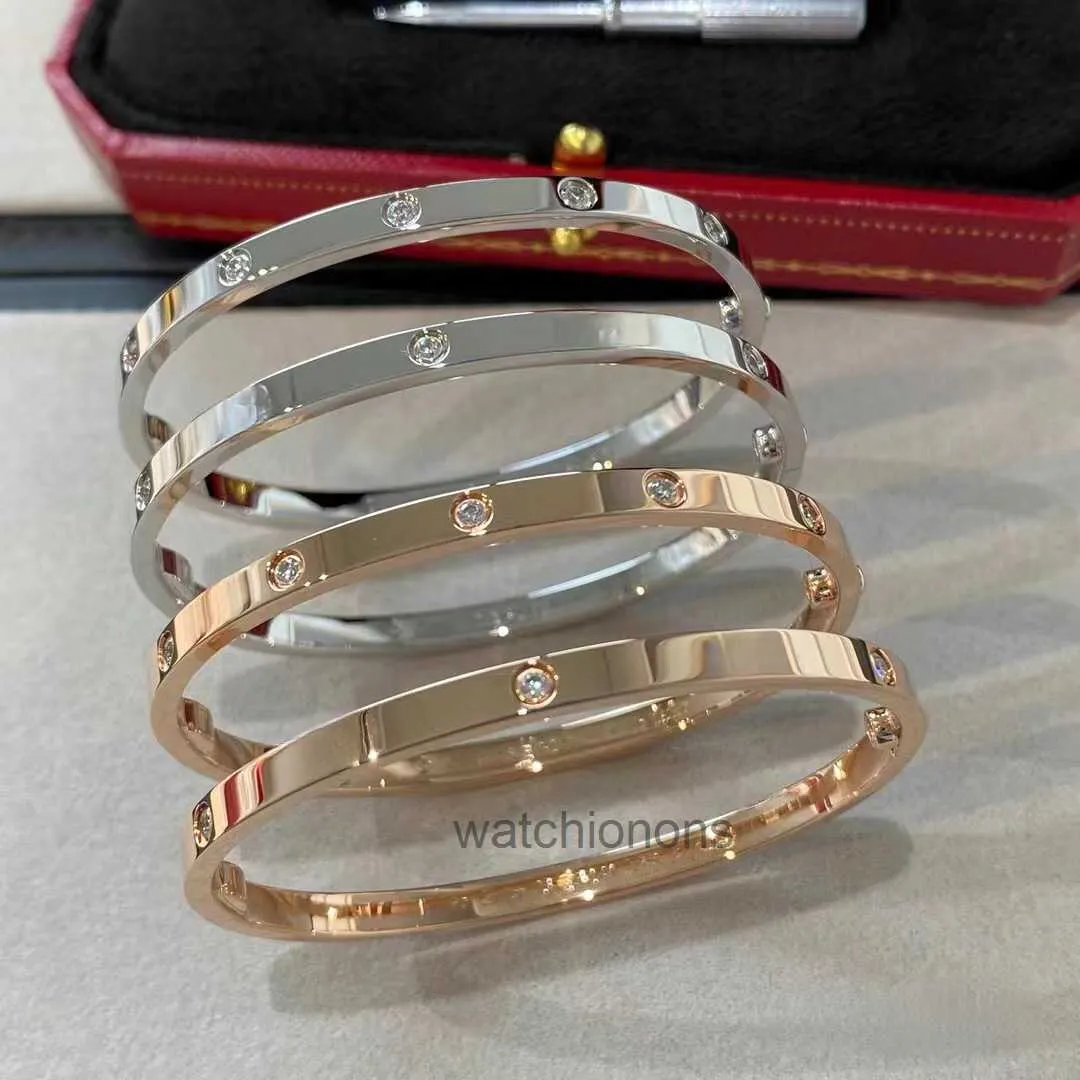 Högkvalitativ lyx Bangle Carter V Gold Definition Love SMRIL och WIDD EDITION SET med 6 Diamonds Armband för kvinnor pläterade 18K Rose Fashion Light Couple