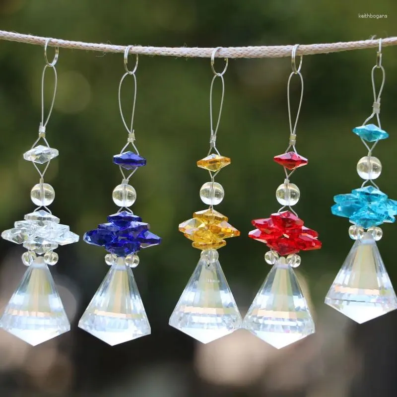 Figurines décoratives 1pcs fait à la main à la main à la main Crystal Diamond Ball Suncatcher Feng Shui Prism Pendant Pendant Rainbow Home Garden Decor