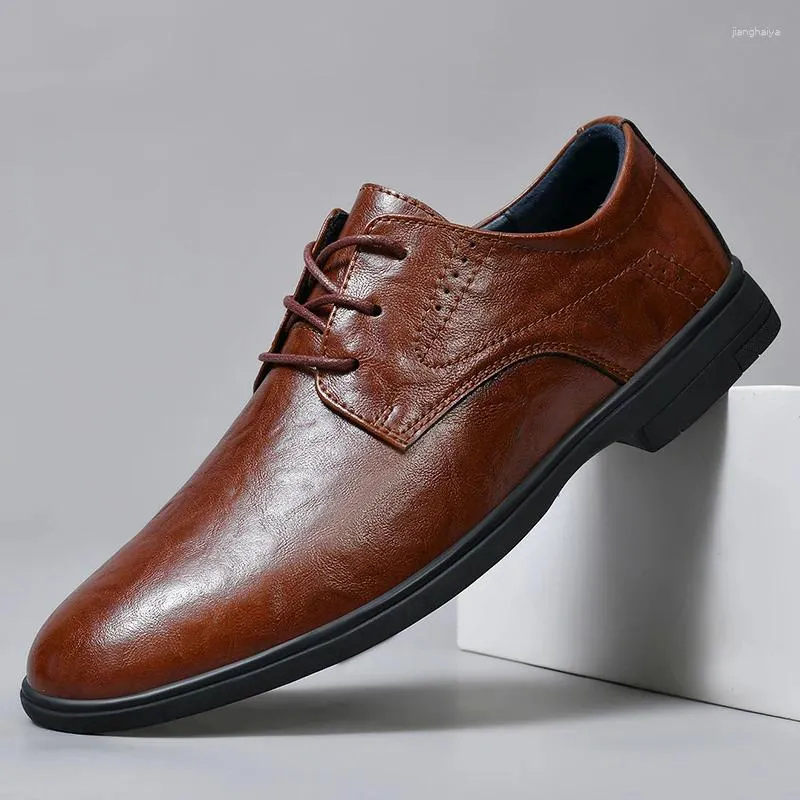 Chaussures décontractées Men d'extérieur Généralités en cuir Homme Oxford Faussettes de robe formelle à la main