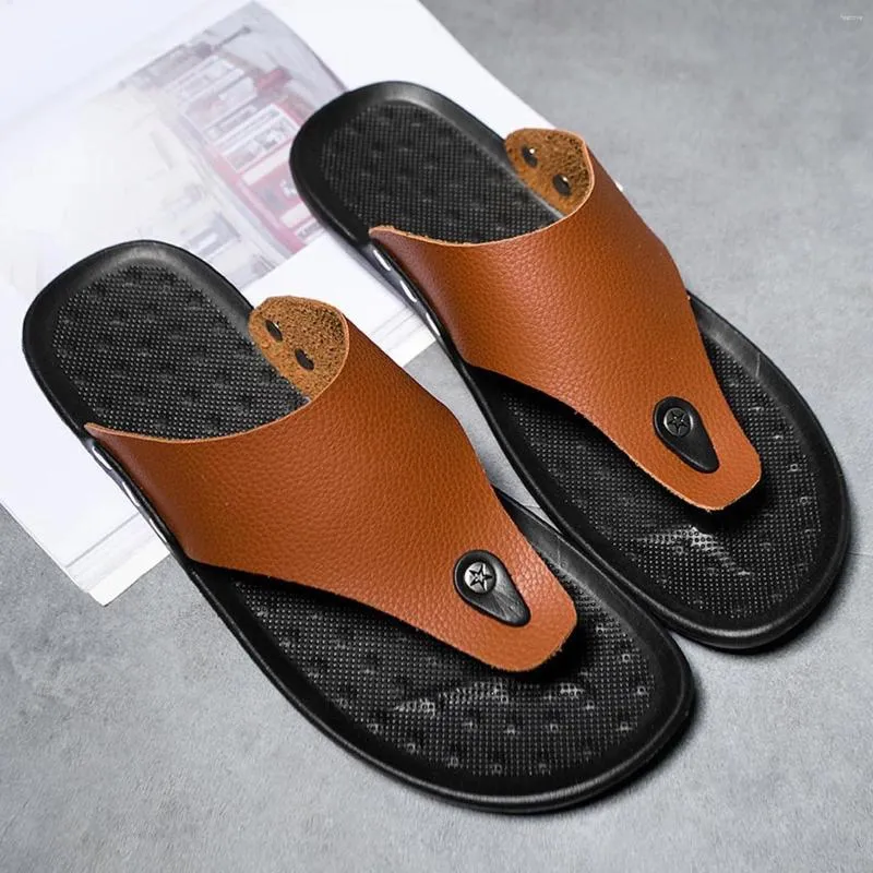 Slippers Men Summer Flip Flop Beach Slipper Comfortable T-strap Open Toe Classic Flat Sandals Flops Man Hombre Zapatos