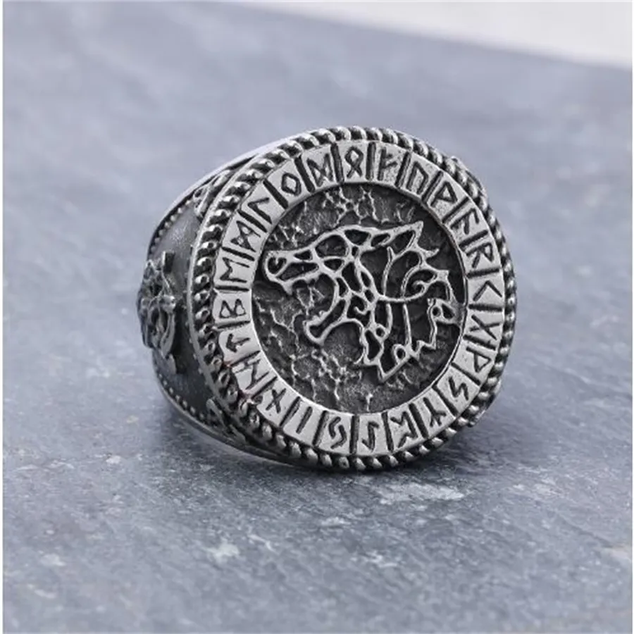 Ny Viking -bokstav rostfritt stål Ring nordiskt djur varghuvud titanstål vintage ringsmycken AB187