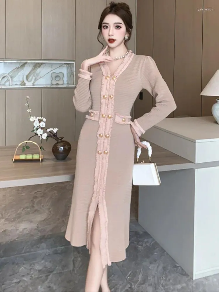 Robes de fête Sœur royale française Luxury Fental Small Fragrance Style pour la figure Slim Fit Wrap à la silm