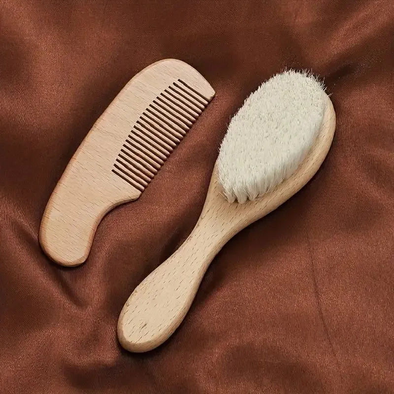 Toys 2pcs Baby Care Brush Beech en laine douce en bois peigne nouveau-né massager peigne bébé douche de bébé et cadeau bébé litière apaisante