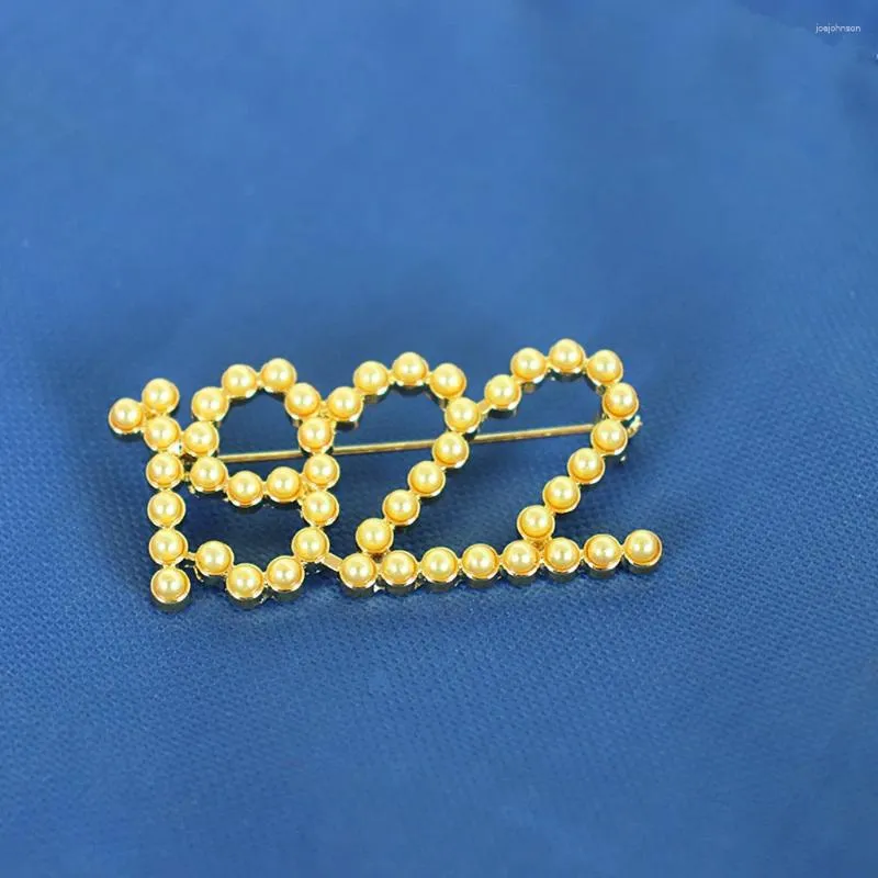 Spille sorority Sigma Gamma Rho fondata anni giallo Pearl Numero 1922 Gioielli per spille