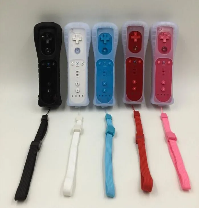 Game Motion Plus Remote Nunchuck Controller Wireless Gaming Nunchuk Controllers avec SILICON CASE STRAP pour Nintendo Wii Console4447683