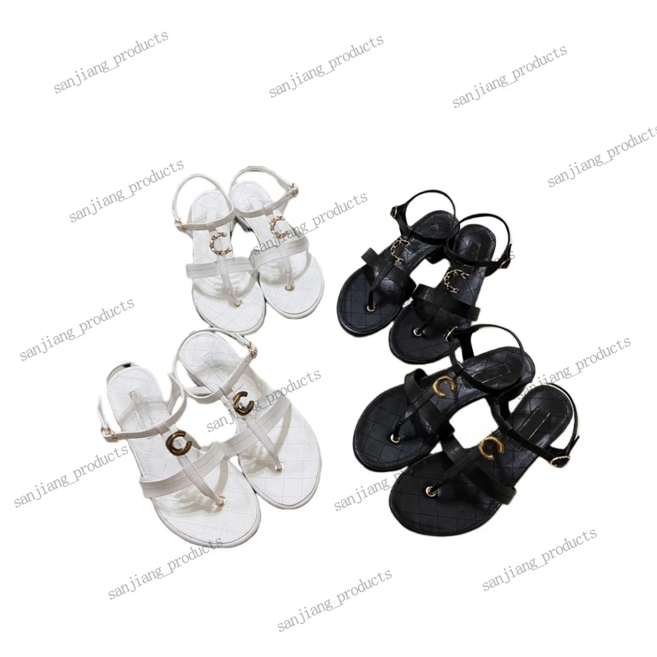 2024 Sandálias planas de verão Brand de luxo Sapatos femininos saltos de bloco de bloco Sapateiros femininos Casual Chain Metal Flip Flip Flips Thong Beach Slides Sandles