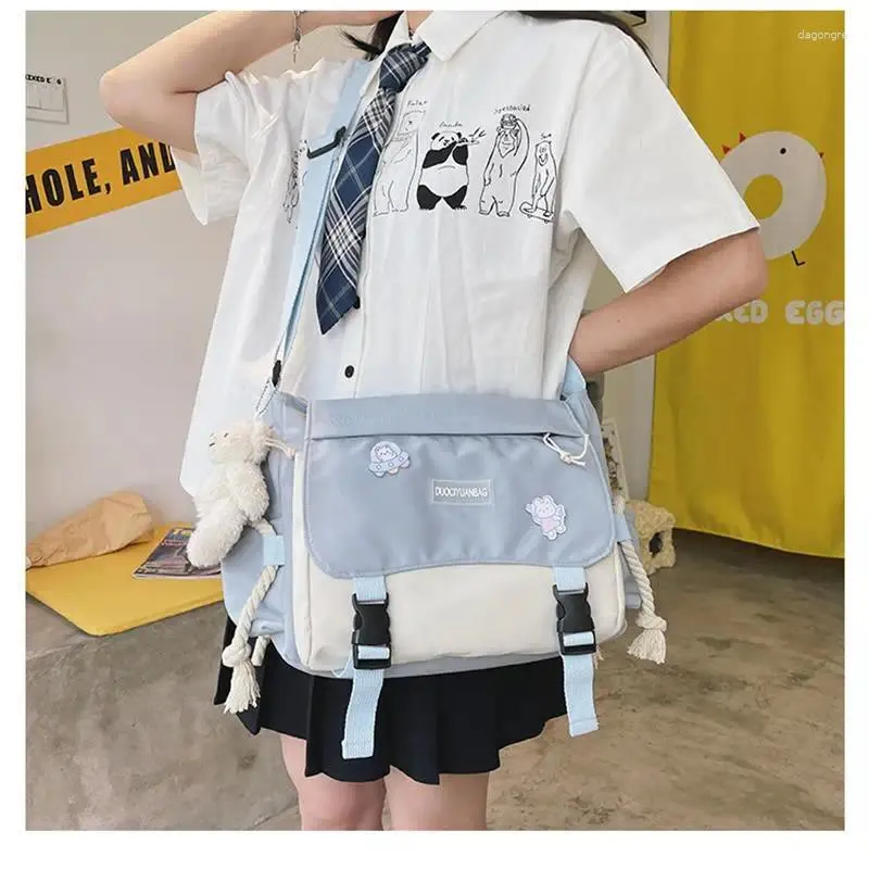 Shoulder Bags Korean Version Of Ulzzangs Sense Ancient Style  display picture 3