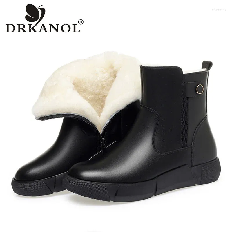 Boots Drkanol Femmes neige 2024 Hiver Chaussures de fourrure chaude Côté Zipper Sole Sole Sole de la cheville plate non glissée