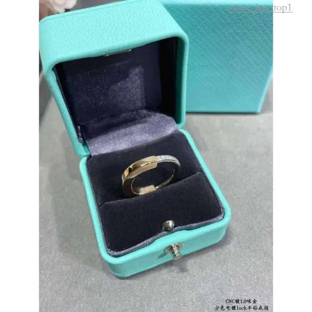 Tiffanyjewelry Ring Designer Luxury Fashion Diamond Ring for Women Finger Anillos Diamond Set Ushaped Lock Ring with V Gold Electrop 7830