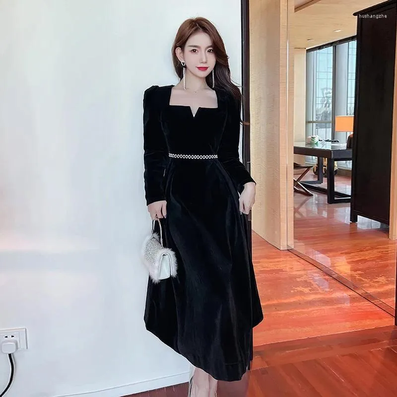 Casual Dresses S-4XL Vintage Autumn Winter Velvet Midi Dress 2024 Elegant Women Split Square Collar Black High Waist Ball Gown Long Vestido