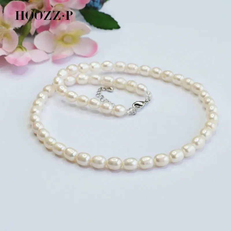 Hoozz.P Top Fashion Pearl Necklace Natural Freshwater White Rice Pearls 925 Silver Fine Pearl Smycken för Women Girls Gifts 240412