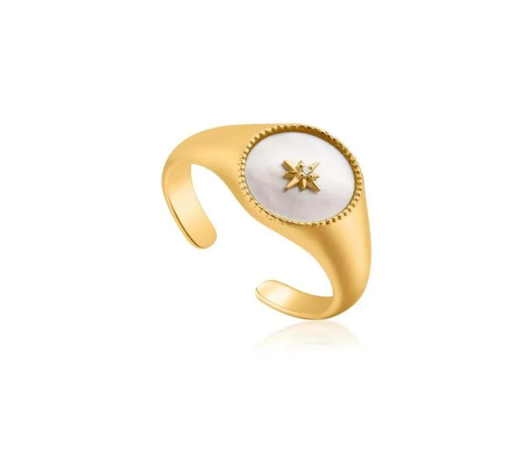 Ringos de cluster Gold Mother of Pearl Emblem Signet Ring For Women Ajusta Ajusta Ajuste Jóias de Luxúria Acessor de moda de qualidade8583422