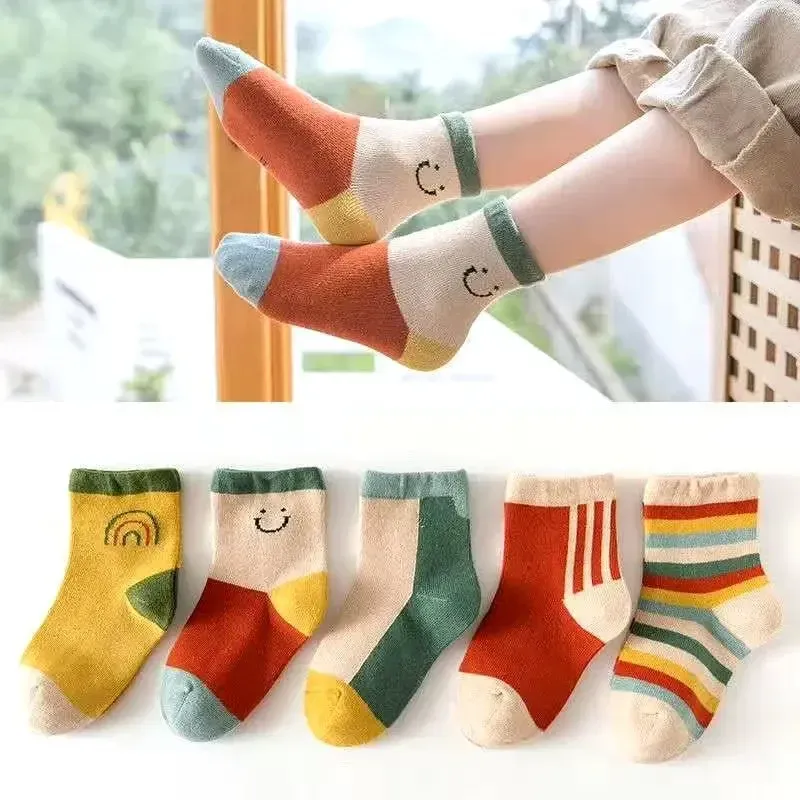 Leggings 5 paires / lot mignon chaussettes de filles chaussettes d'automne arc-en-ciel rayures coton enfants chaussettes pour enfant en bas âge