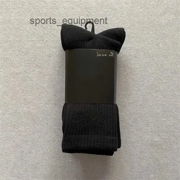 Modedesigner schwarz weiß hochwertiger Socken Frauen Männer Baumwolle All-Match Classic-Knöchelhaken atmungsaktivem Strumpf Mischen Fußball Basketball Sportsock U2UQ