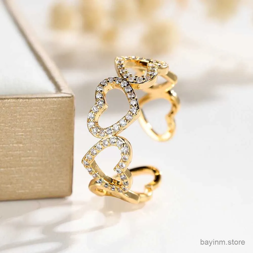 Bröllopsringar lyxiga kvinnliga kristallvita zirkonsten hjärtförlovningsring söt guldfärg bröllop smycken för kvinnor