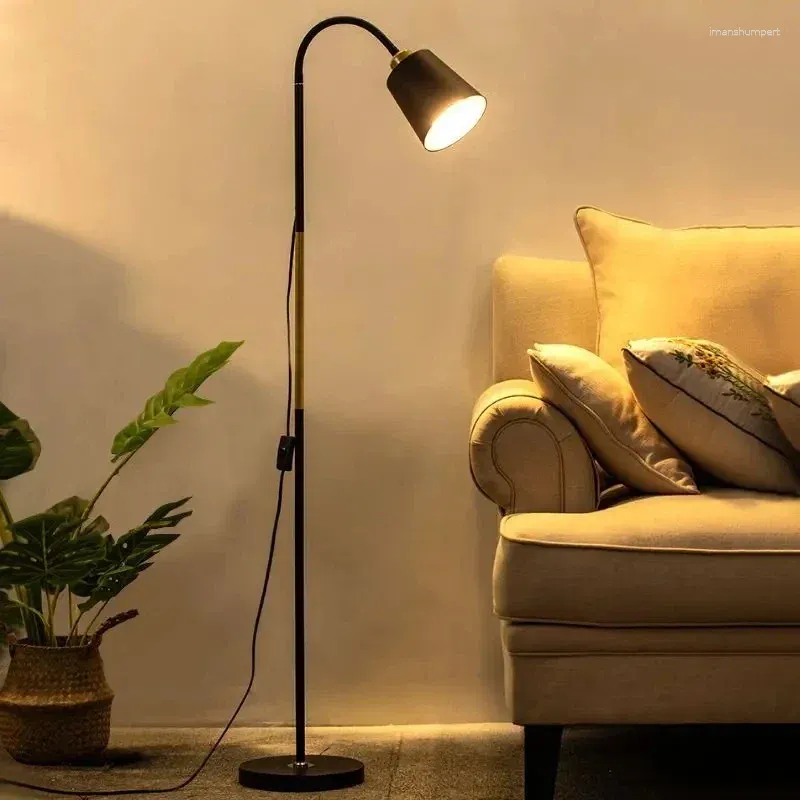 Lampadaire moderne la lampe simple de la lampe à la lampe debout réglable pour le salon Bureau de lecture de la chambre à coucher Éclairage de décoration