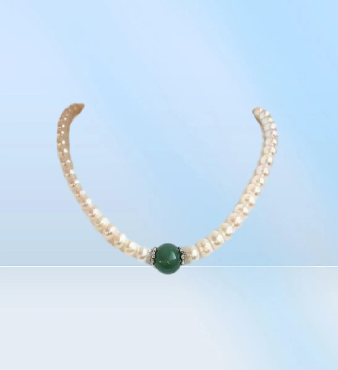 Beau collier de jade vert de la mer du Sud de 89 mm de 89 mm 14k 18quot5597557