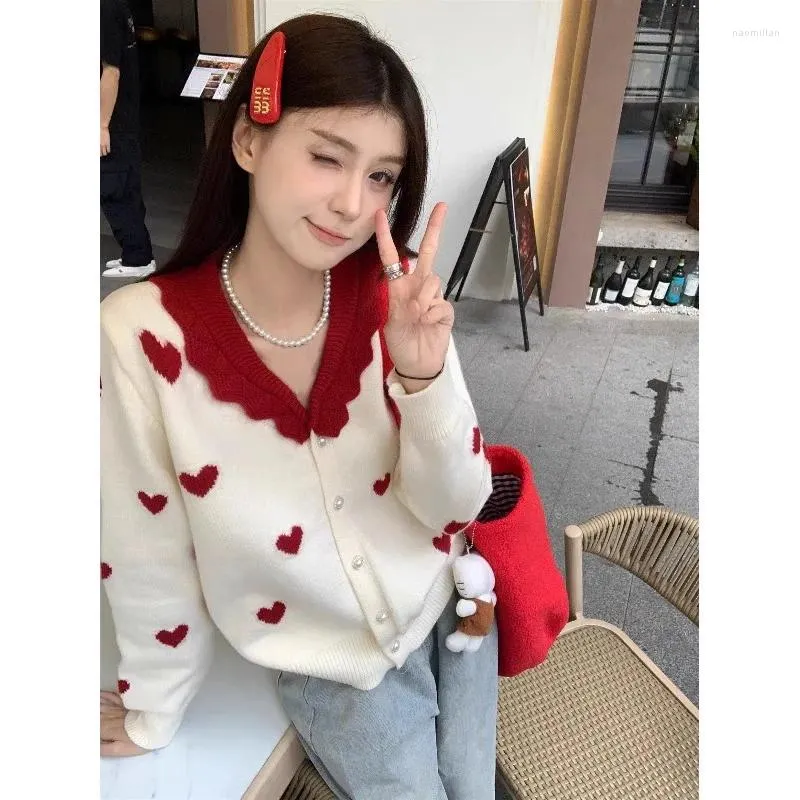 Women's Knits Korean Sweet Girl Colored Love Jacquard Sweater Winter Loose Pearl Button Knitted Cardigan Fashion Female Clothes