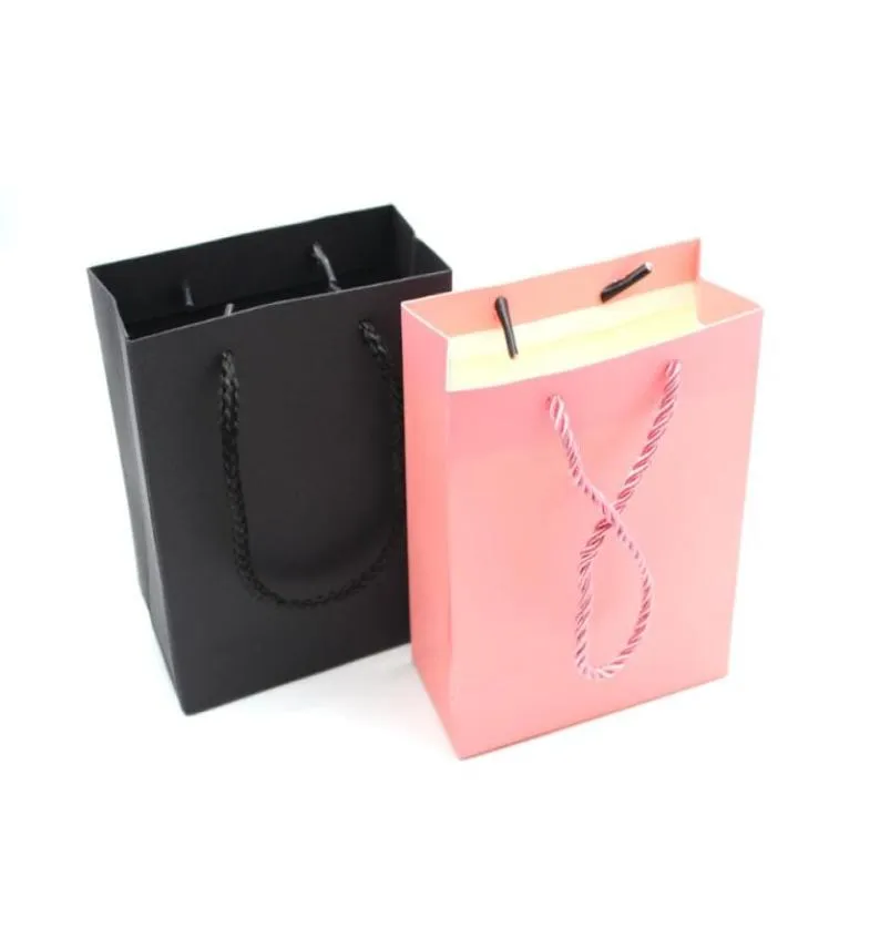 Faux cils sacs cadeaux entiers pour les entreprises de cils 51020304050 Pièces en sac en papier PinkBlack en vrac avec manche2550808