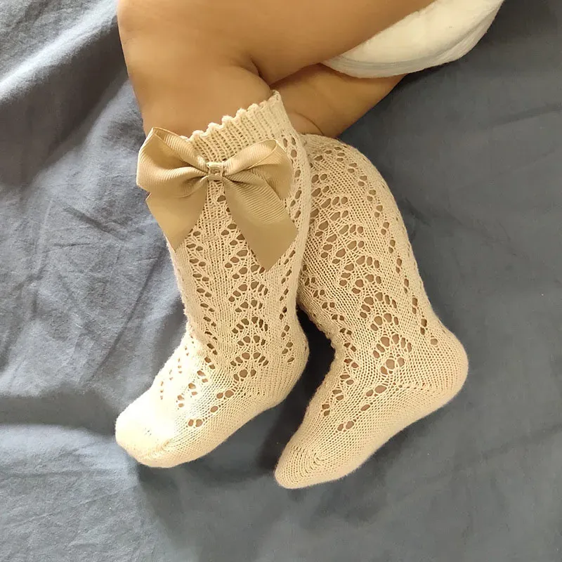 Collants chaussettes pour bébés filles en bas âge en bassin espagnol coton en coton en maille respirante pour nouveau-nés 05 ans