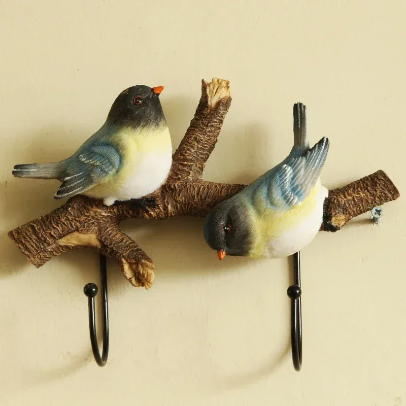 レールかわいいシミュレーション壁に取り付けられたコートラック2つの鳥のハンガーに2つの鳥ハットキー用の2つのフックタオルタオル衣類収納吊り